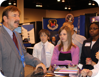 Students Visit AGS Exhibit Center