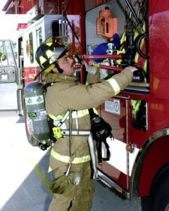 NASA Image of Improved Firefighter's Breathing System