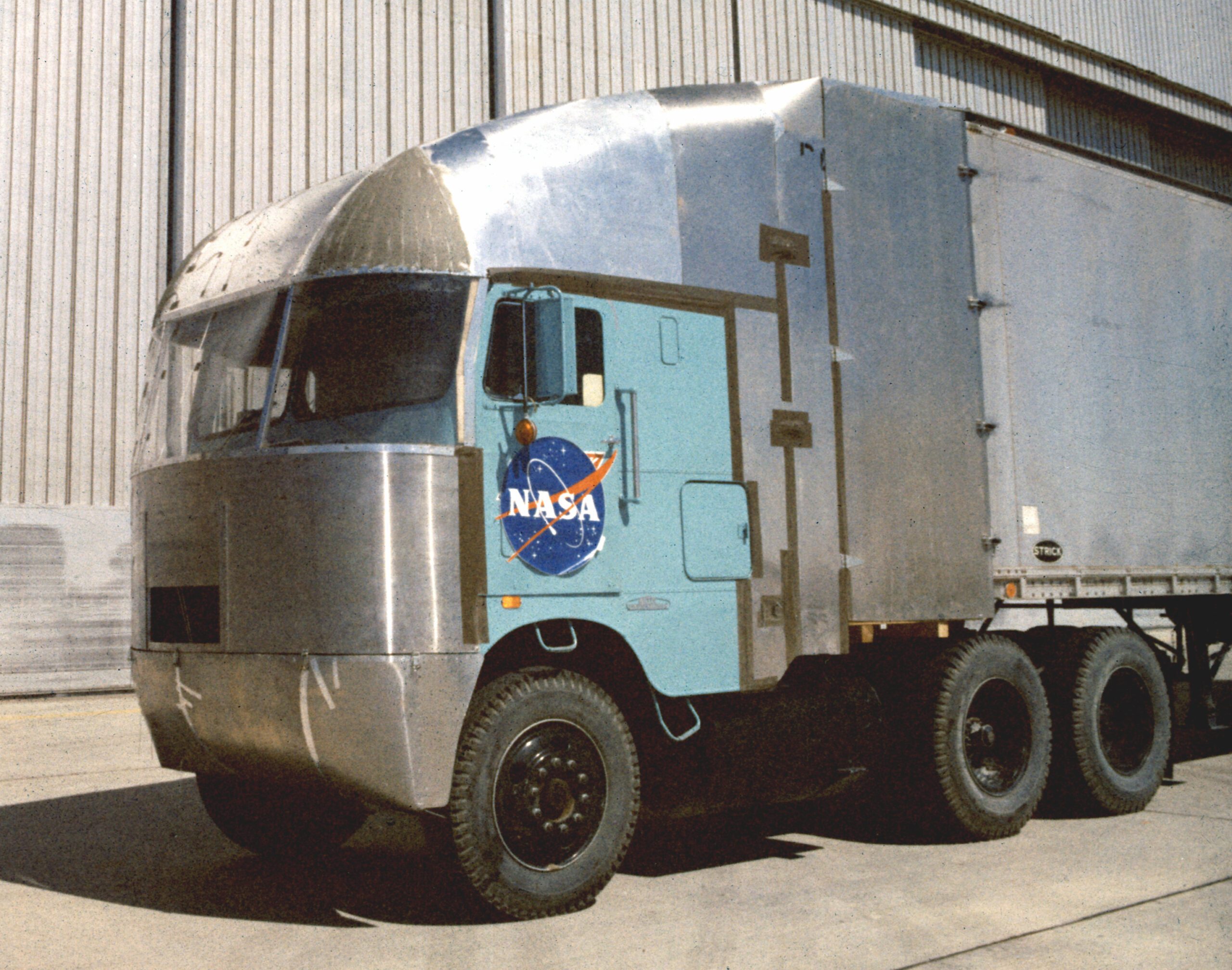 NASA Image of Aerodynamic Vehicle Design